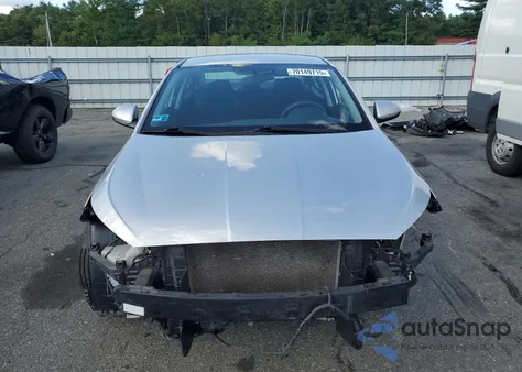 2019 Hyundai Elantra Se из США, поврежденный, VIN 5NPD74LF2KH444250